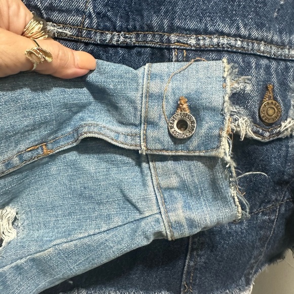 Furst of a Kind Distressed Cropped Two-Tone Denim Jacket Y2K Grunge Streetwear M - Picture 6 of 6